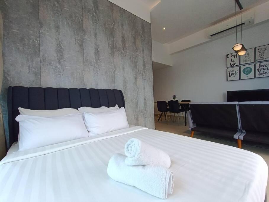 Cl 30A Super Kl View Infinity Pool Klcc Apartment Куала Лумпур Екстериор снимка
