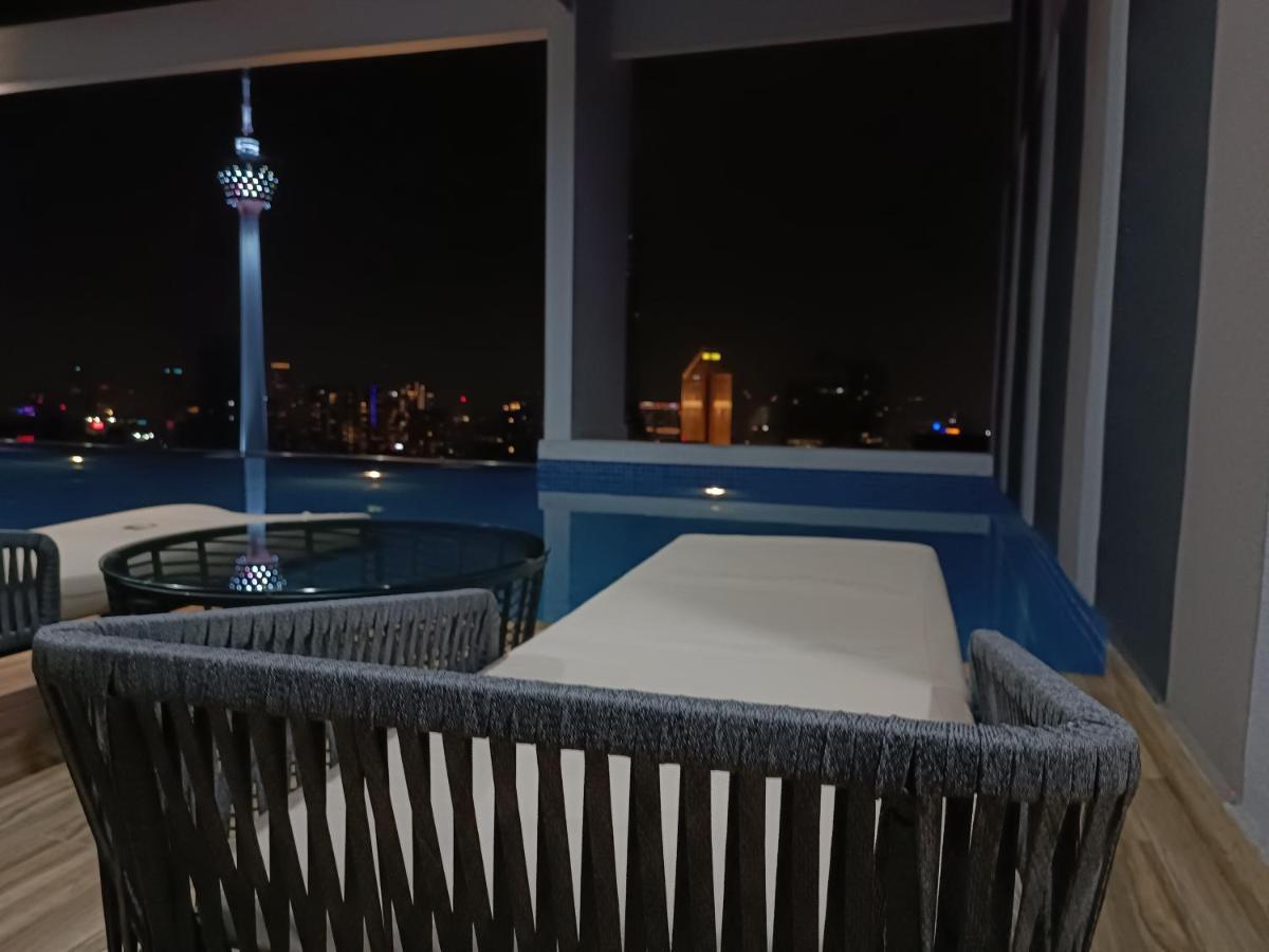 Cl 30A Super Kl View Infinity Pool Klcc Apartment Куала Лумпур Екстериор снимка